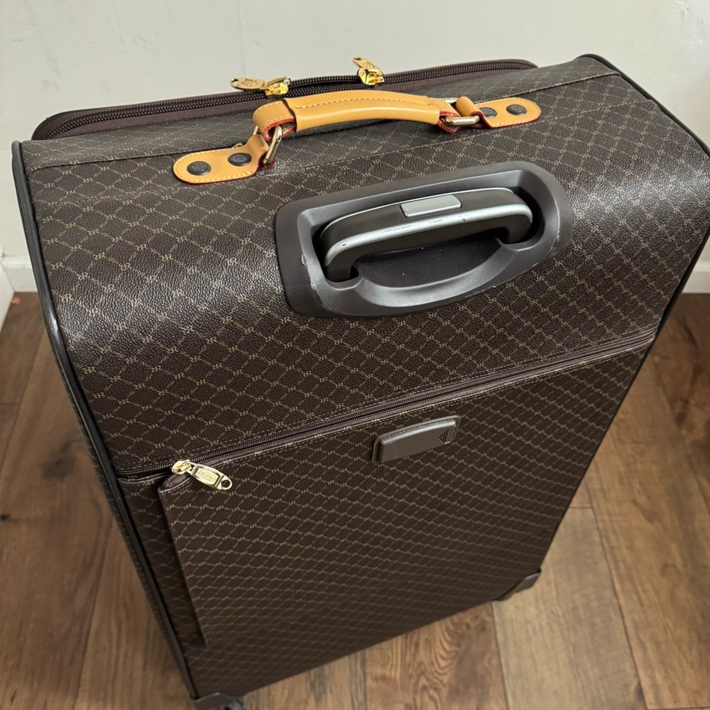 Rioni Large Monogram Leather Luggage - Picture 4 of 16